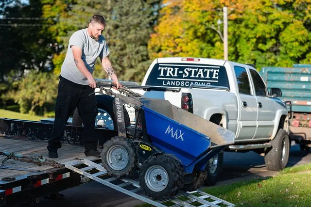 Reliable garden landscaping in Bellevue, IA - Tri-State Landscaping