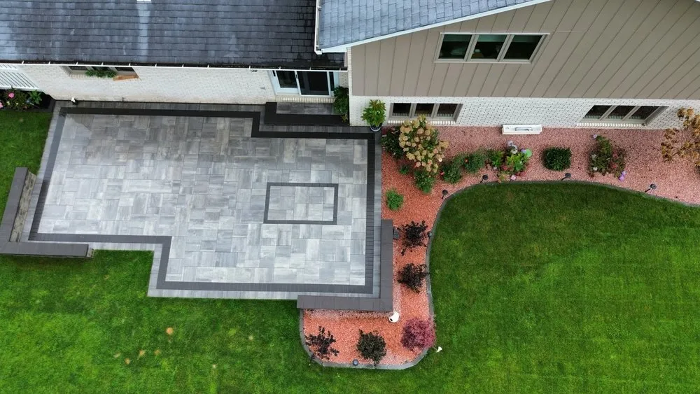 Affordable lawn mowing service in Frankfort, IL - Tri State Outdoor Living