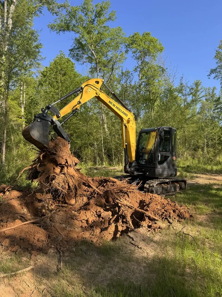 Top-rated lawn care service experts serving King, NC - Triad Land Construction