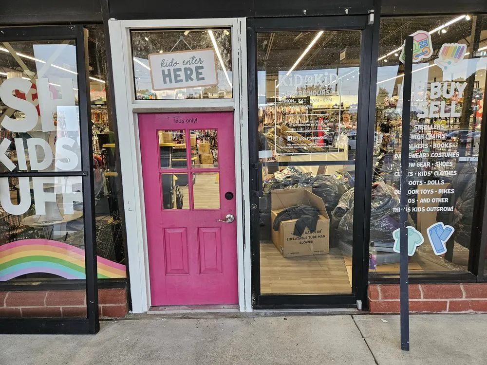 Reliable lawn care service for homes in Richmond, VA by TriBolt Property Solutions