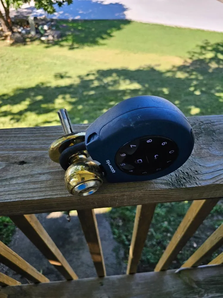 Affordable residential landscaping for residential properties in Springfield, MO by Trident Property Preservation