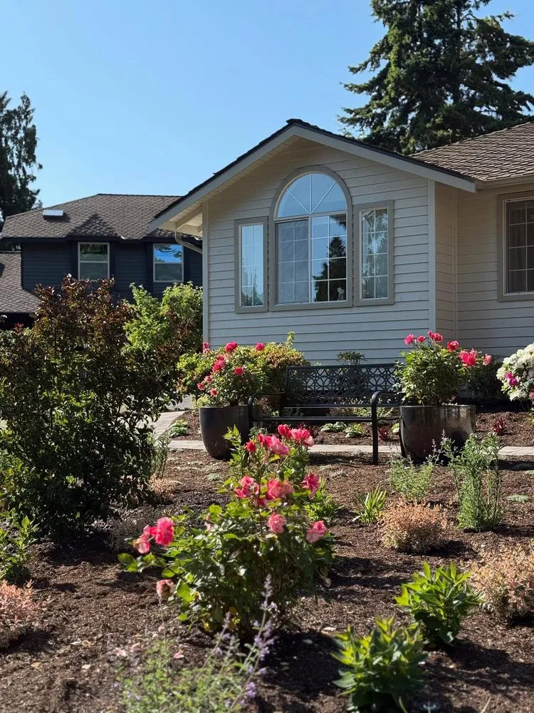 Top-rated garden landscaping in Seattle, WA by Trillium Landscape Design