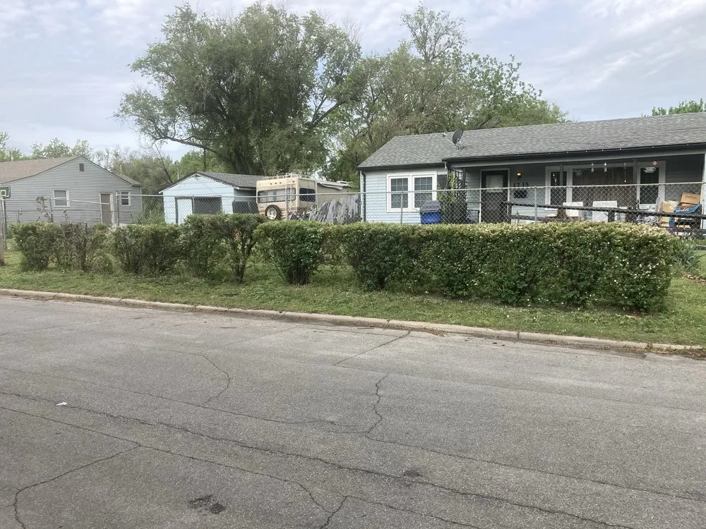 Local residential landscaping experts serving Wichita, KS - Trim & Haul