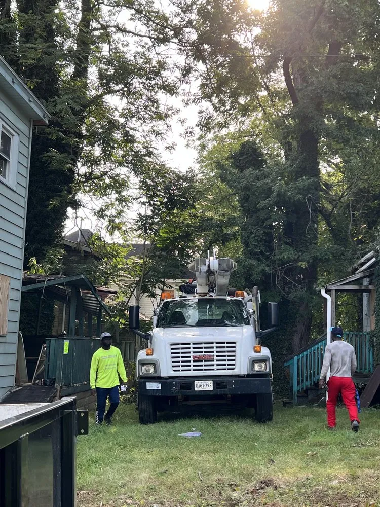 Reliable lawn mowing service for outdoor upgrades across Roanoke, VA - Trim Away