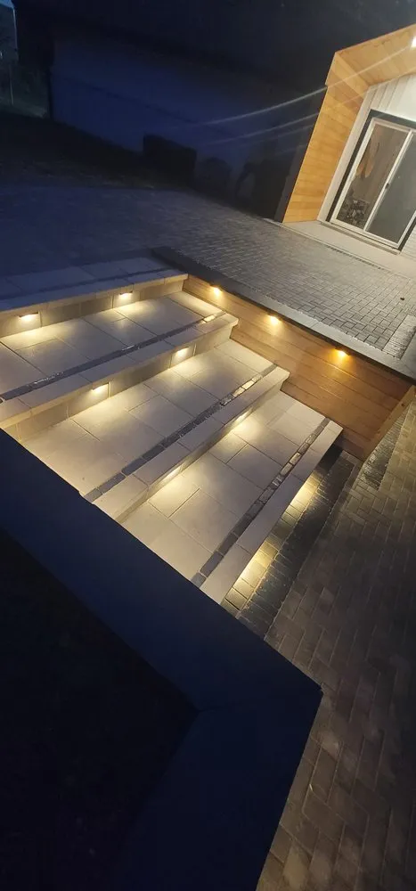 Expert residential landscaping near you in Glendale Heights, IL by Trim Max