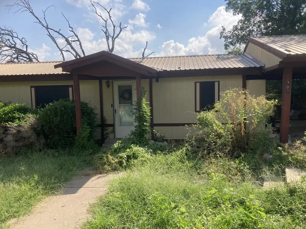 Local outdoor landscaping in Weatherford, TX - Trim Stars