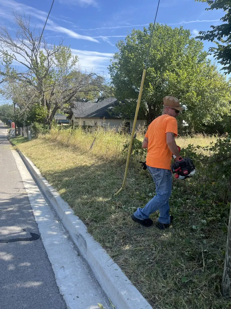 Trusted lawn mowing service for homes across Weatherford, TX - Trim Stars