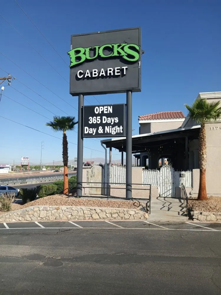 Custom lawn care service in El Paso, TX - Trima Palm