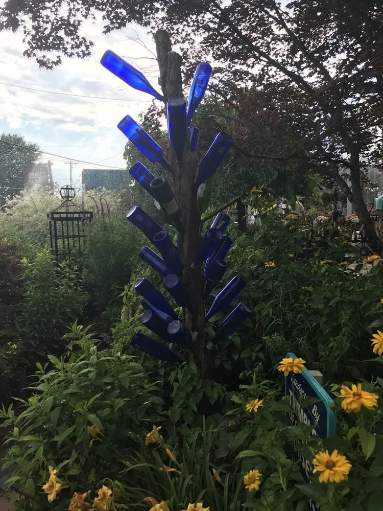 Expert yard maintenance experts serving Cutchogue, NY - Trimble's of Corchaug Nursery