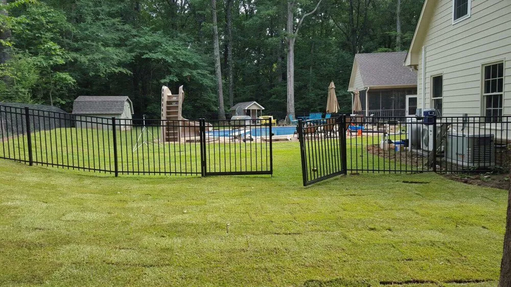 Local landscape design for residential properties in Jackson, TN by Trimedge