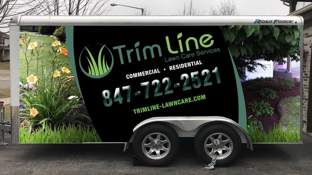 Local lawn care service for year-round maintenance in Algonquin, IL by Trimline Lawn Care Services