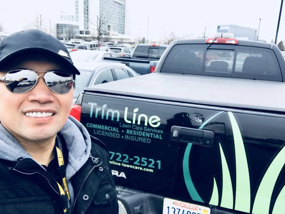 Top-rated yard maintenance for beautiful yards across Algonquin, IL - Trimline Lawn Care Services