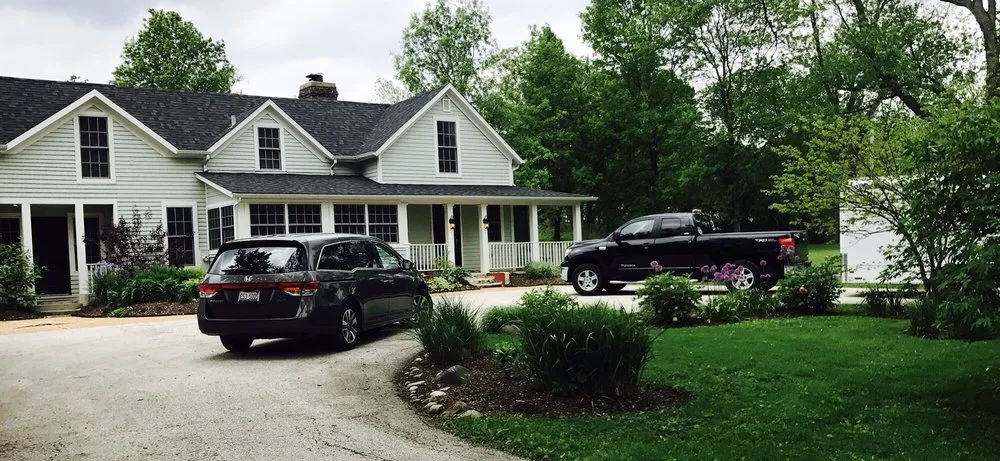 Affordable lawn mowing service for residential properties across Algonquin, IL - Trimline Lawn Care Services