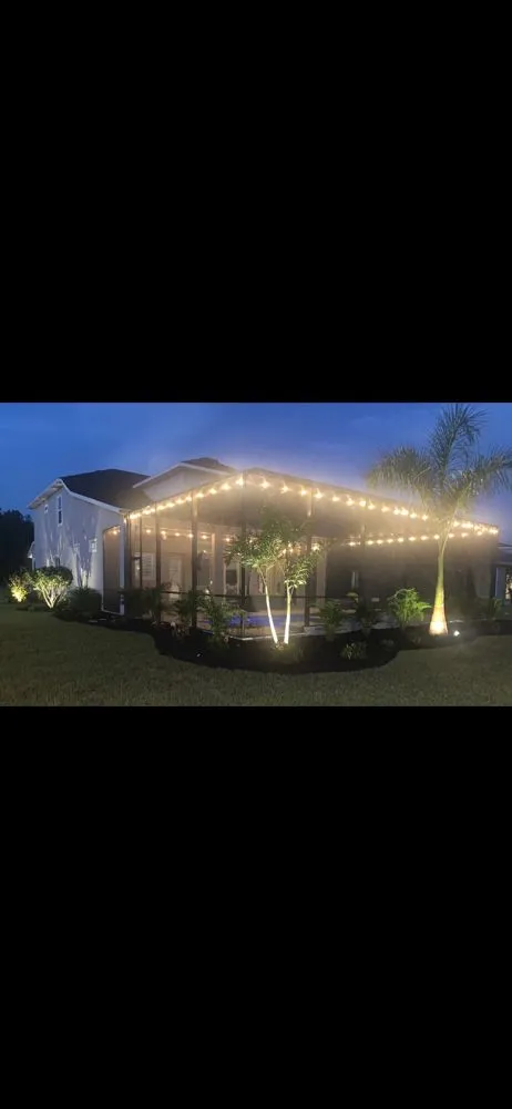 Custom landscape design in Hudson, FL by Trimmin' on the Edge