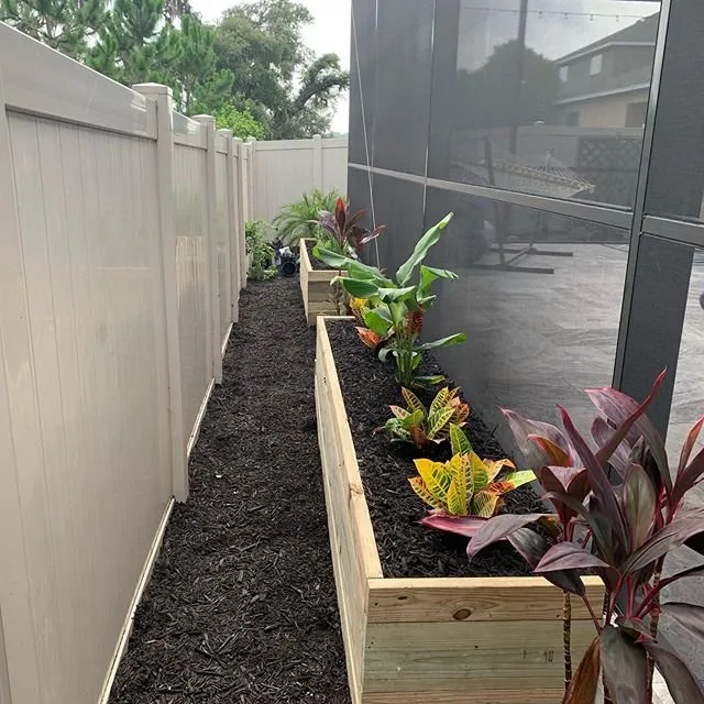 Professional outdoor landscaping experts serving Hudson, FL - Trimmin' on the Edge