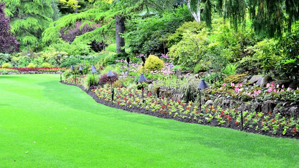Trusted landscape installation for residential properties in Lakewood Township, NJ by Trinidad Landscaping
