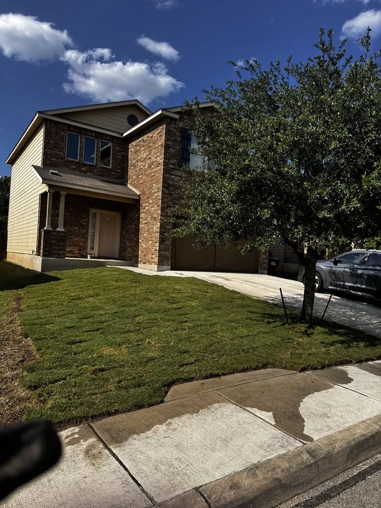 Trusted lawn mowing service in San Antonio, TX - Trinity Landscapes