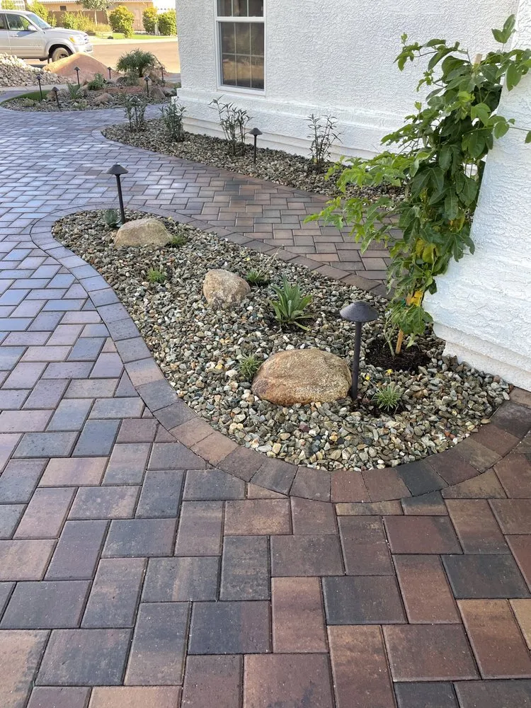 Affordable lawn mowing service experts serving Mesa, AZ - Trinity Landscaping