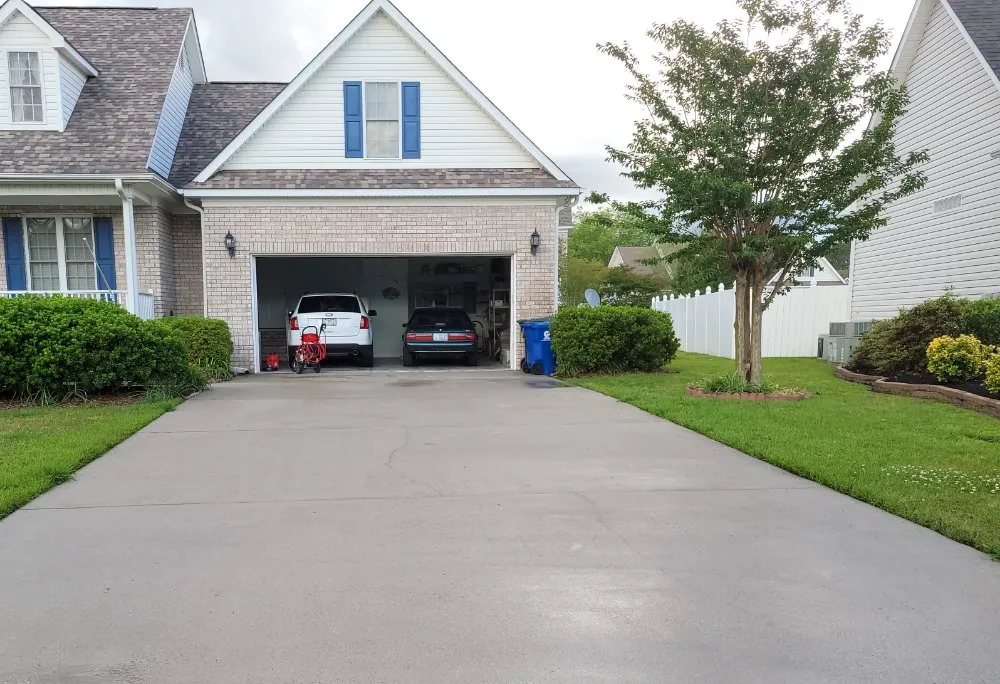 Trusted yard cleanup service with custom design across Greenville, NC - Trinity Lawn Care