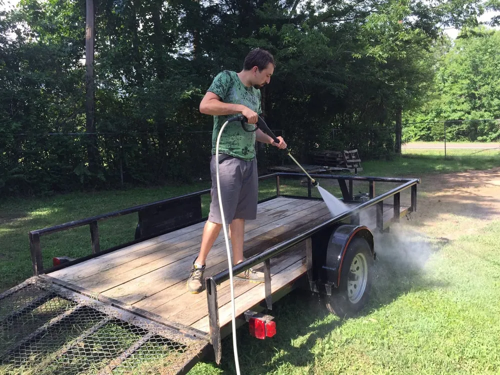 Local outdoor landscaping for residential properties in Nacogdoches, TX by Trinity LPM