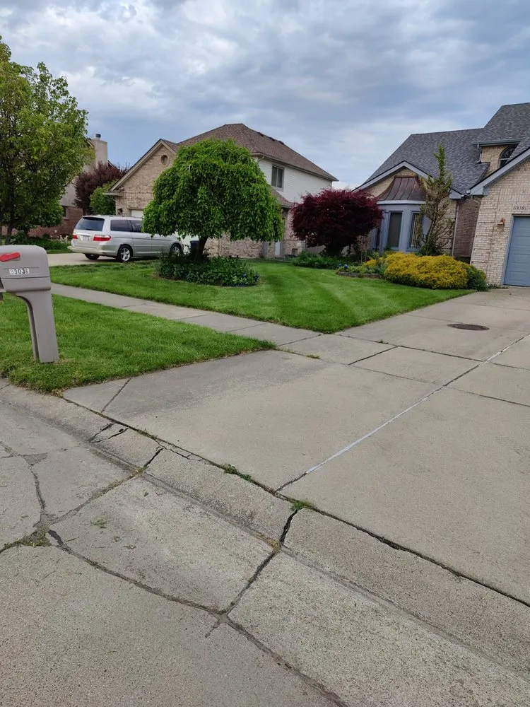 Reliable landscape design experts serving Lenox, MI - Trio Outdoor Maintenance