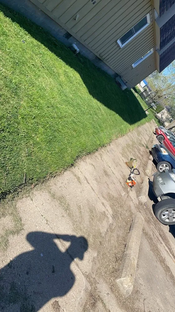 Custom garden landscaping experts serving Cuba, IL - Trio Trims & Handyman Services