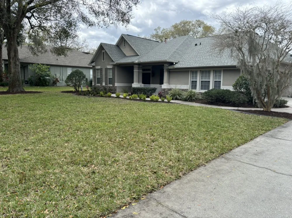 Affordable lawn mowing service in Zephyrhills, FL - Triple A’s Cutz