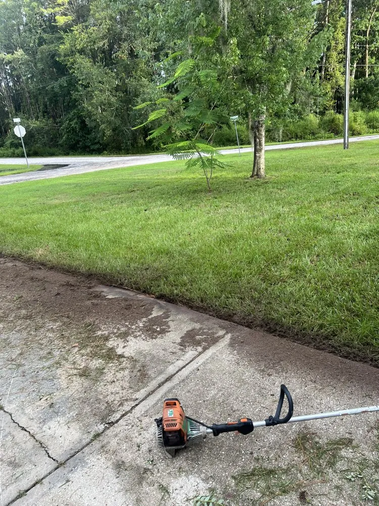 Local garden landscaping for year-round maintenance across Zephyrhills, FL - Triple A’s Cutz