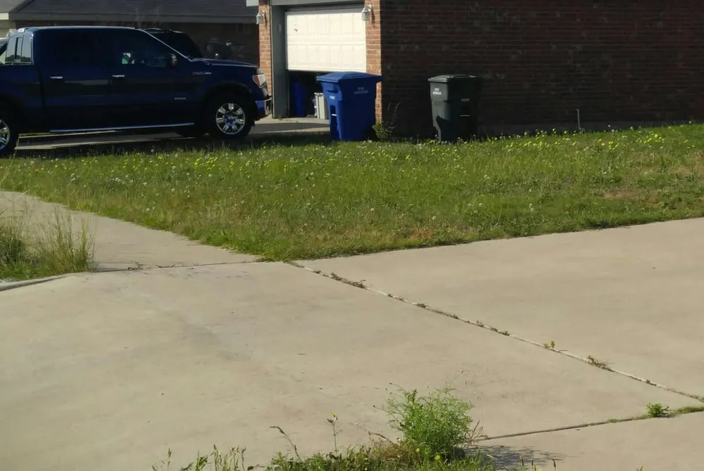 Local landscaping services for beautiful yards in Copperas Cove, TX by Triple B Lawncare and Landscaping