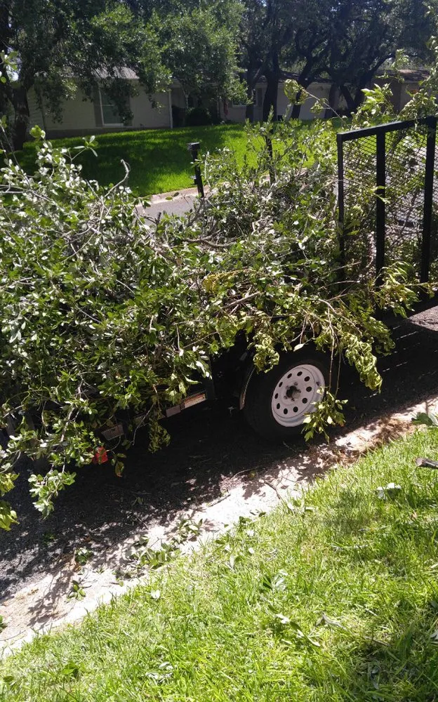 Expert lawn mowing service experts serving Copperas Cove, TX - Triple B Lawncare and Landscaping