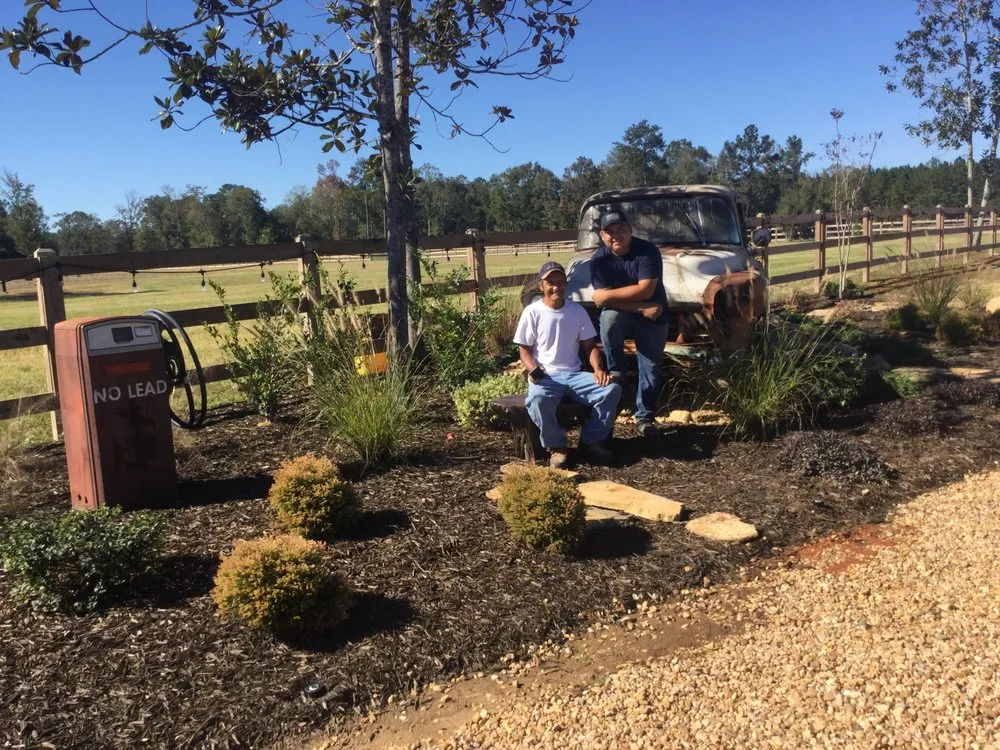 Reliable garden landscaping in Hattiesburg, MS by Triple B Lawncare