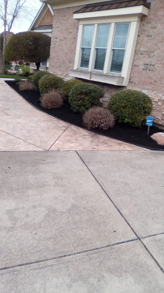 Affordable lawn mowing service experts serving Milford, OH - Triple C Landscaping