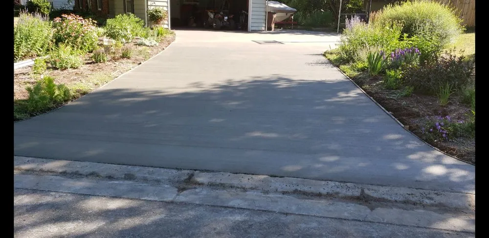 Top-rated lawn mowing service near you in Zumbro Falls, MN by Triple Creek Concrete & Masonry
