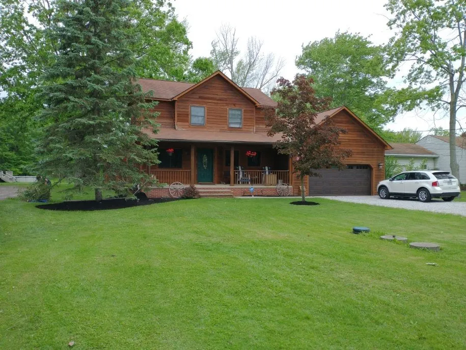 Affordable landscaping services experts serving Cleveland, OH - Triple Crown Landscaping