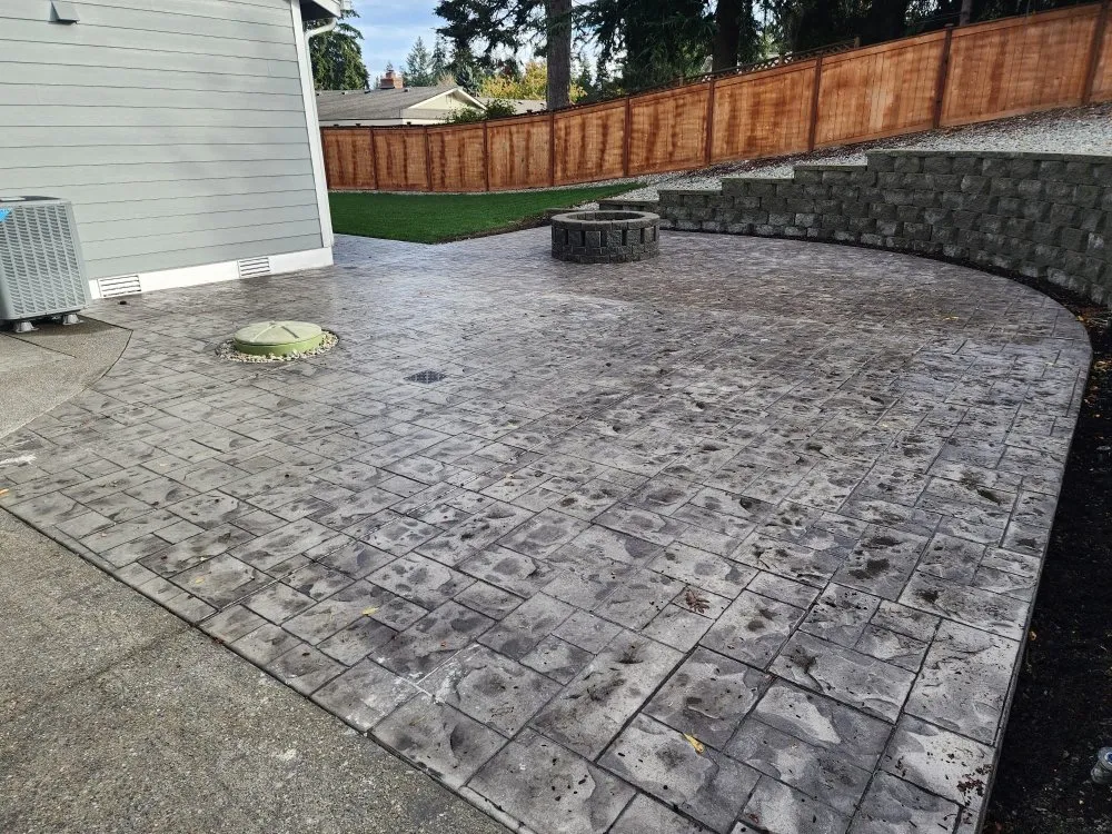 Custom outdoor landscaping for homes in Kent, WA by Triple D Landscaping
