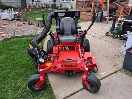 Triple D Lawncare & Snow Removal Logo