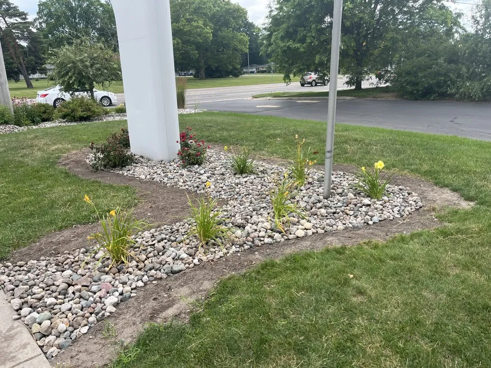 Trusted garden landscaping in Saginaw, MI - Triple D’s PowerWash & Landscaping