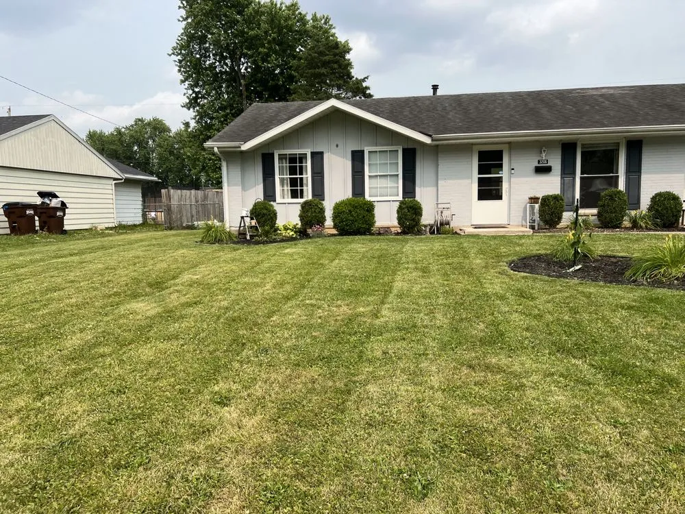 Local yard maintenance in Springfield, OH - Triple E Lawncare & Services