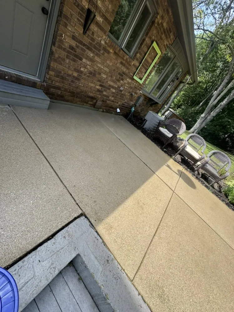 Affordable lawn mowing service in Springfield, OH by Triple E Lawncare & Services