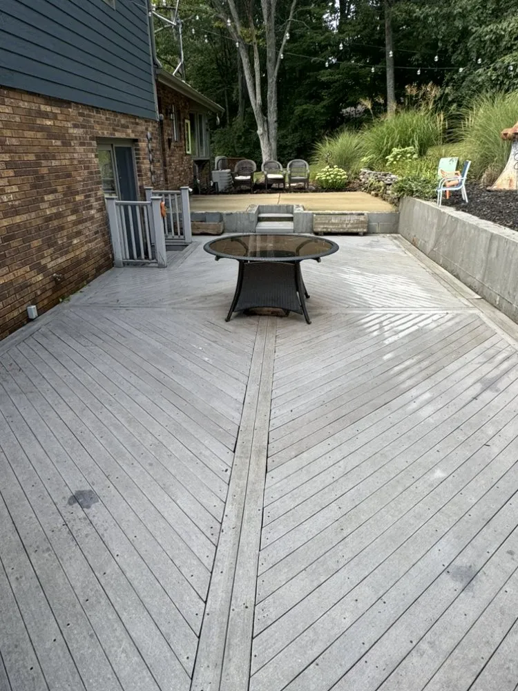 Affordable outdoor landscaping experts serving Springfield, OH - Triple E Lawncare & Services