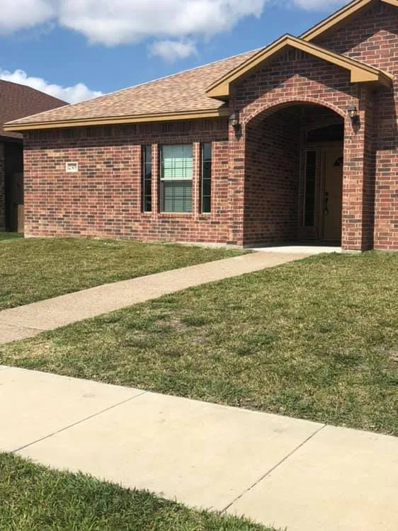 Affordable landscape installation experts serving Corpus Christi, TX - Triple G Lawn Services