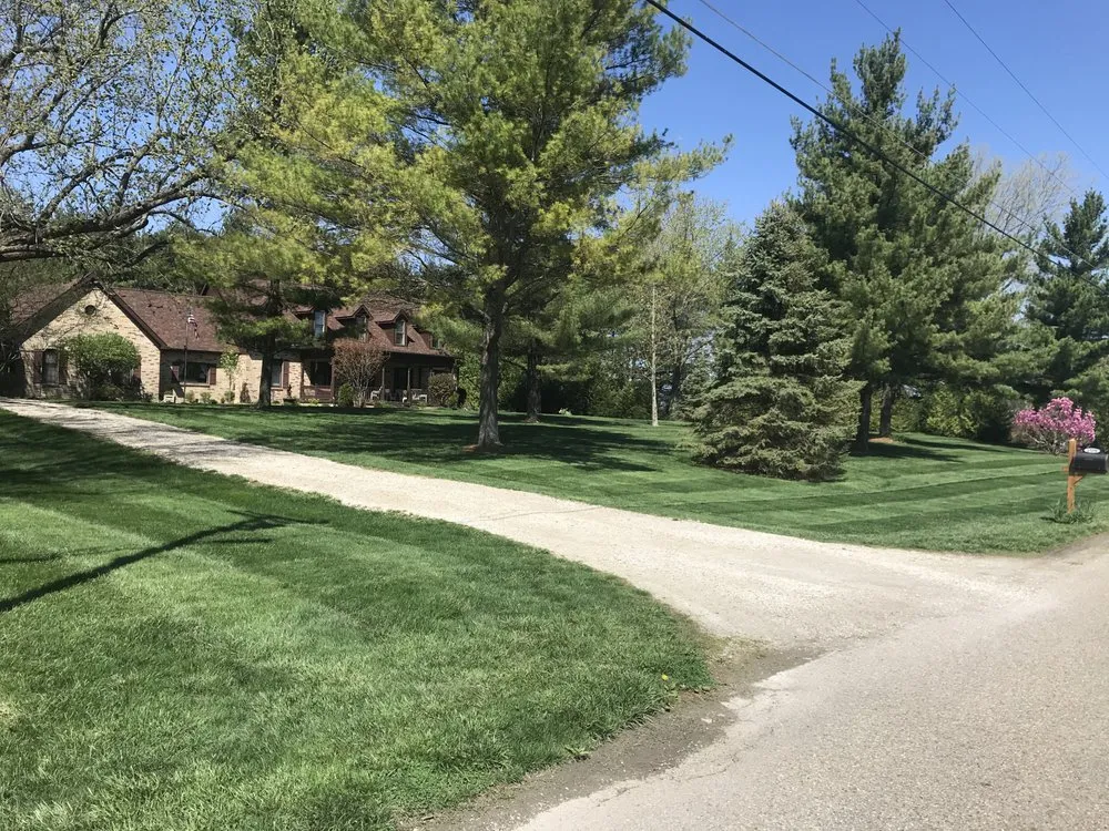 Trusted lawn mowing service experts serving Summitville, IN - Triple Green Lawn Care