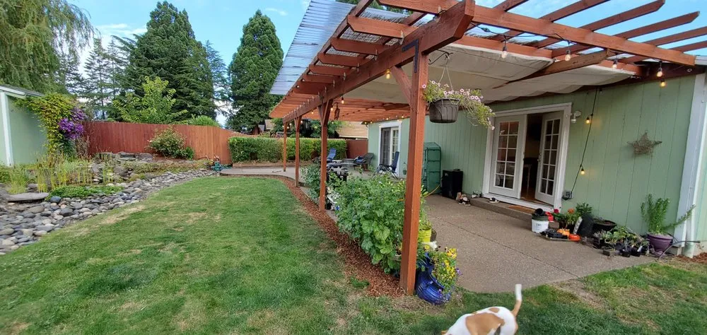 Expert yard maintenance with custom design in Keizer, OR by Triple J Landscape