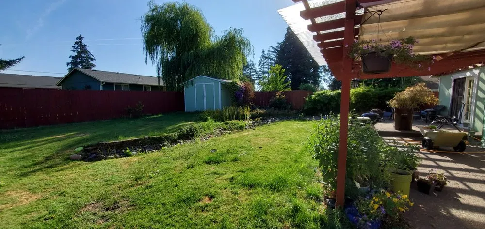 Affordable lawn mowing service in Keizer, OR - Triple J Landscape
