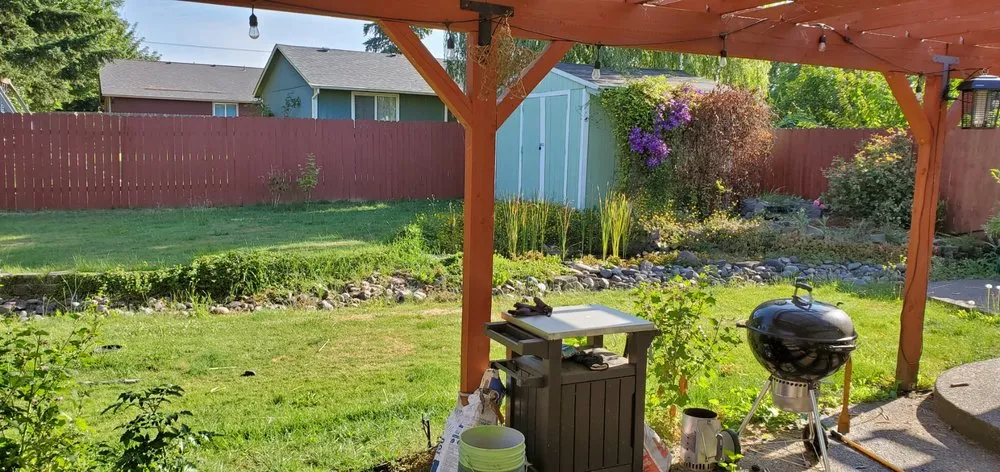 Professional garden landscaping experts serving Keizer, OR - Triple J Landscape