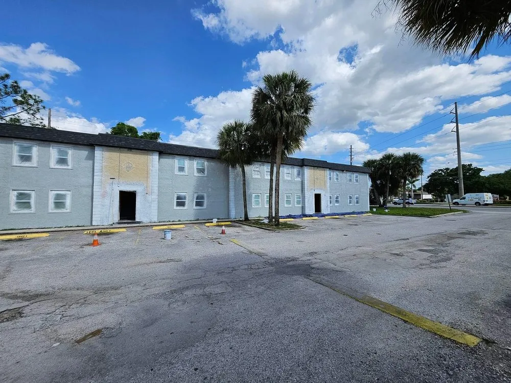 Reliable garden landscaping in Edgewood, FL by Triple J Multi Services