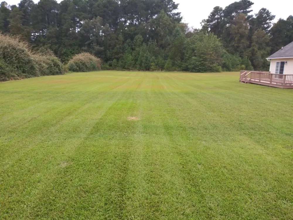 Trusted yard maintenance in Raeford, NC by Triple Js' Lawn Maintenance