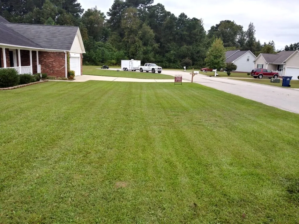 Reliable garden landscaping experts serving Raeford, NC - Triple Js' Lawn Maintenance