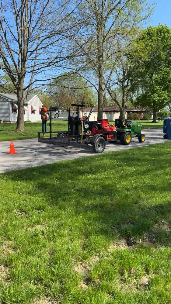 Professional garden landscaping experts serving Gas City, IN - Triple L