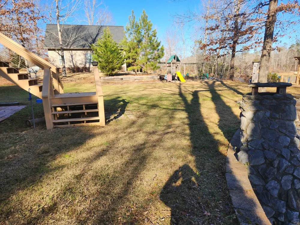 Top-rated landscape design in Vinemont, AL by Triple L Lawn care